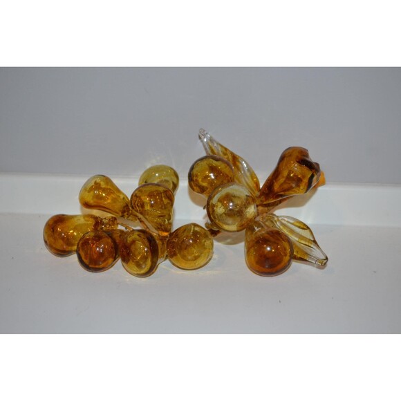 Glass Grapes 1970s Golden Amber Cluster - Picture 2 of 6